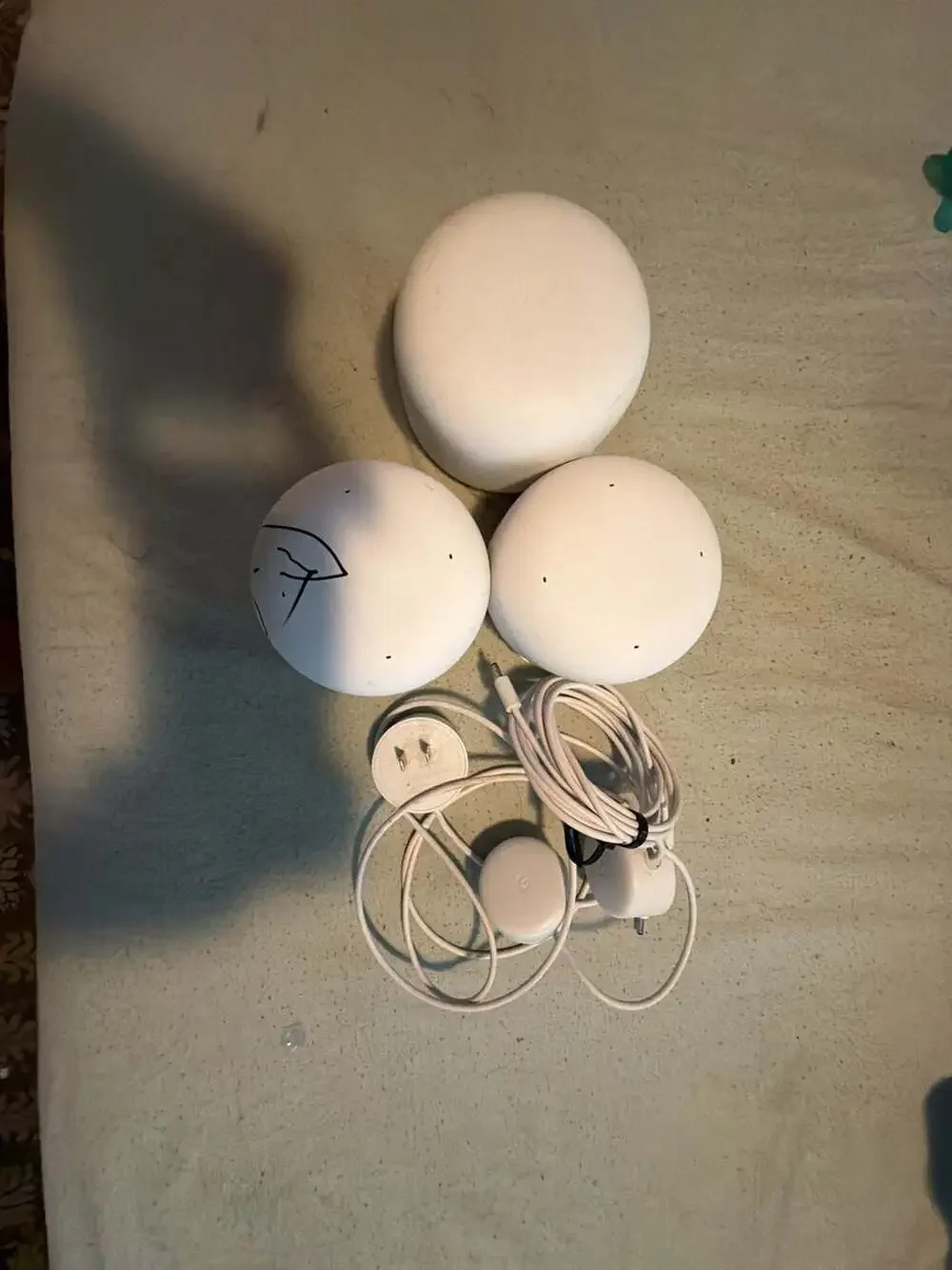 Google Nest Wifi Mesh System Router and Point Pack of 3 Snow
